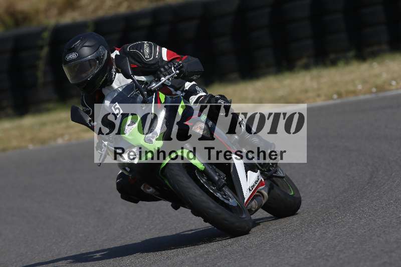 Archiv-2023/28 05.06.2023 Moto Club Anneau du Rhin/blanc-novice/5